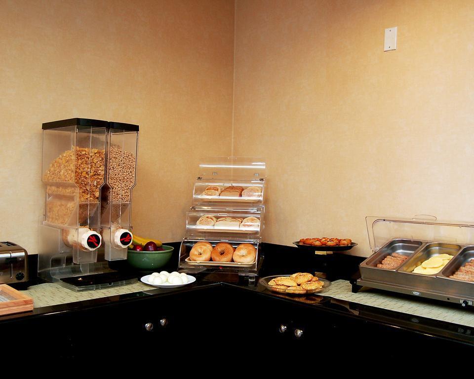 Quality Inn Shelburne - Burlington Экстерьер фото
