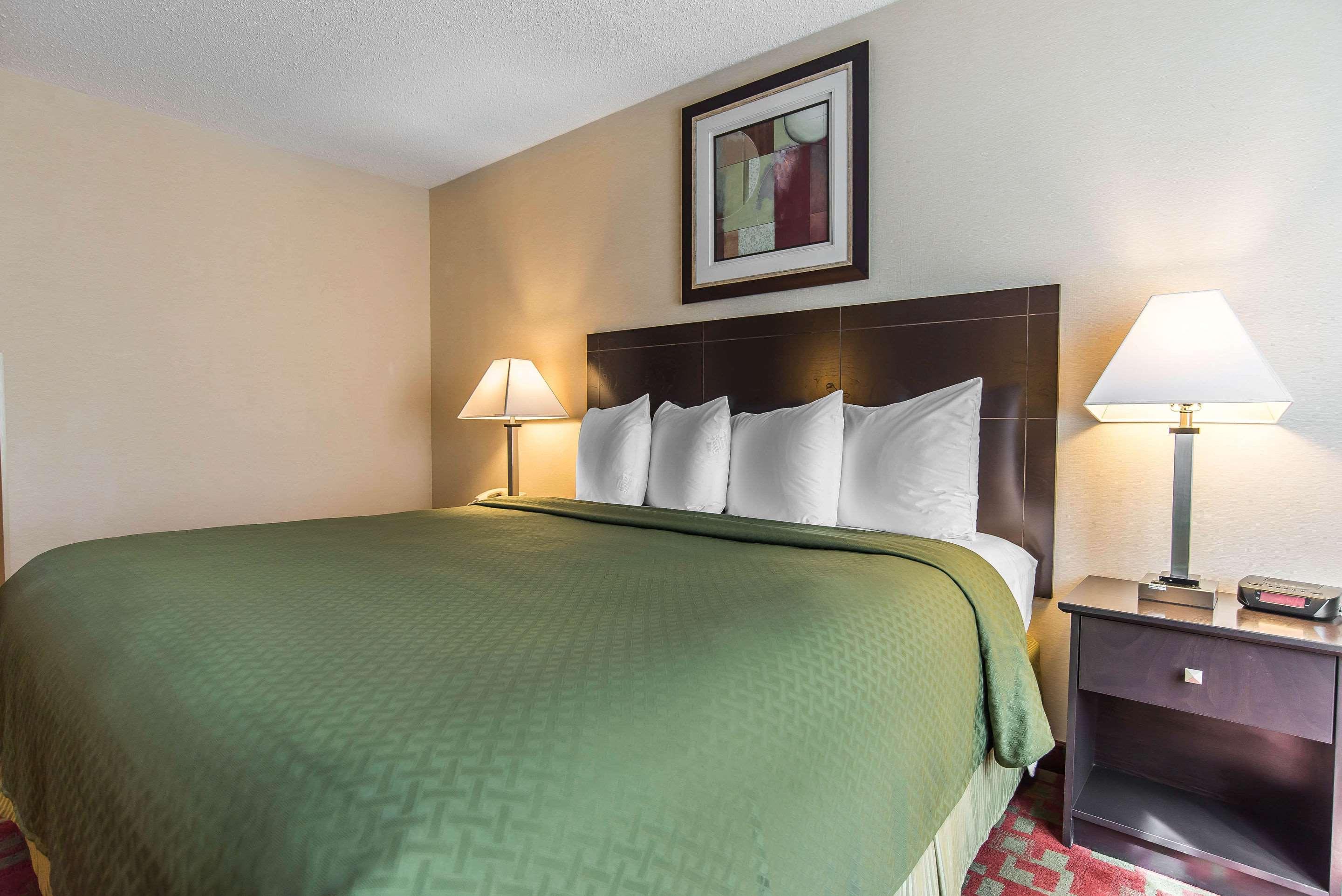 Quality Inn Shelburne - Burlington Экстерьер фото